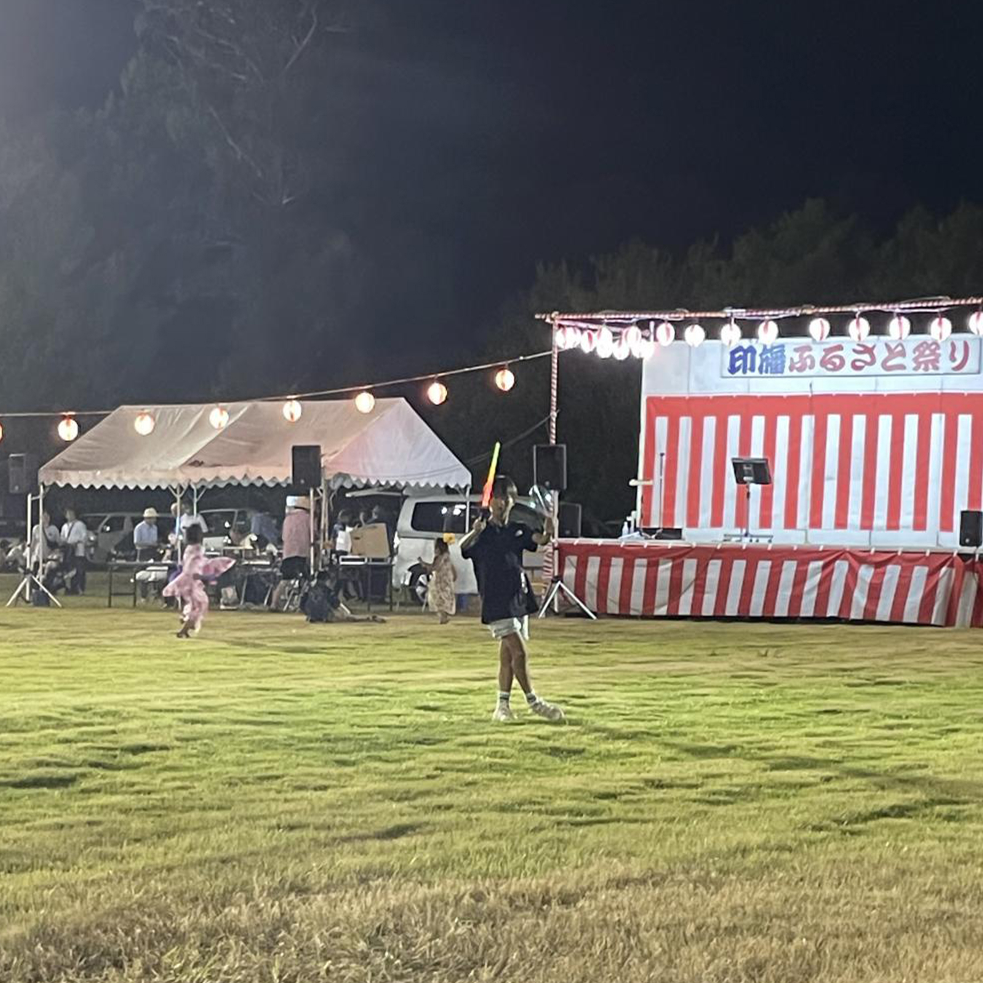 夏の花火と盆踊り。家族との楽しい時間