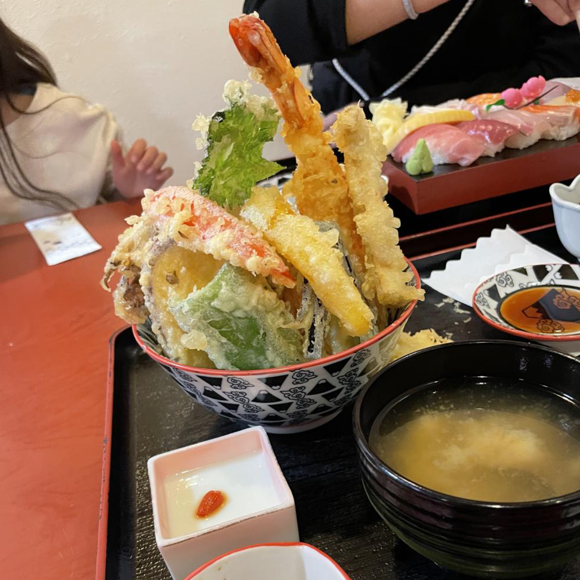 満足ランチ！海鮮系と思いきや・・・お食事処「まるみや」