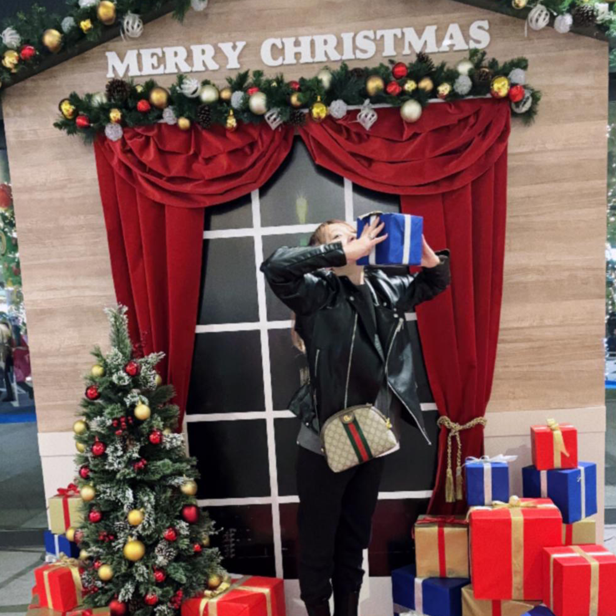 【美容師の休日】11月の振返り。スイーツ男子に肉フェス、日の出とイルミネーション