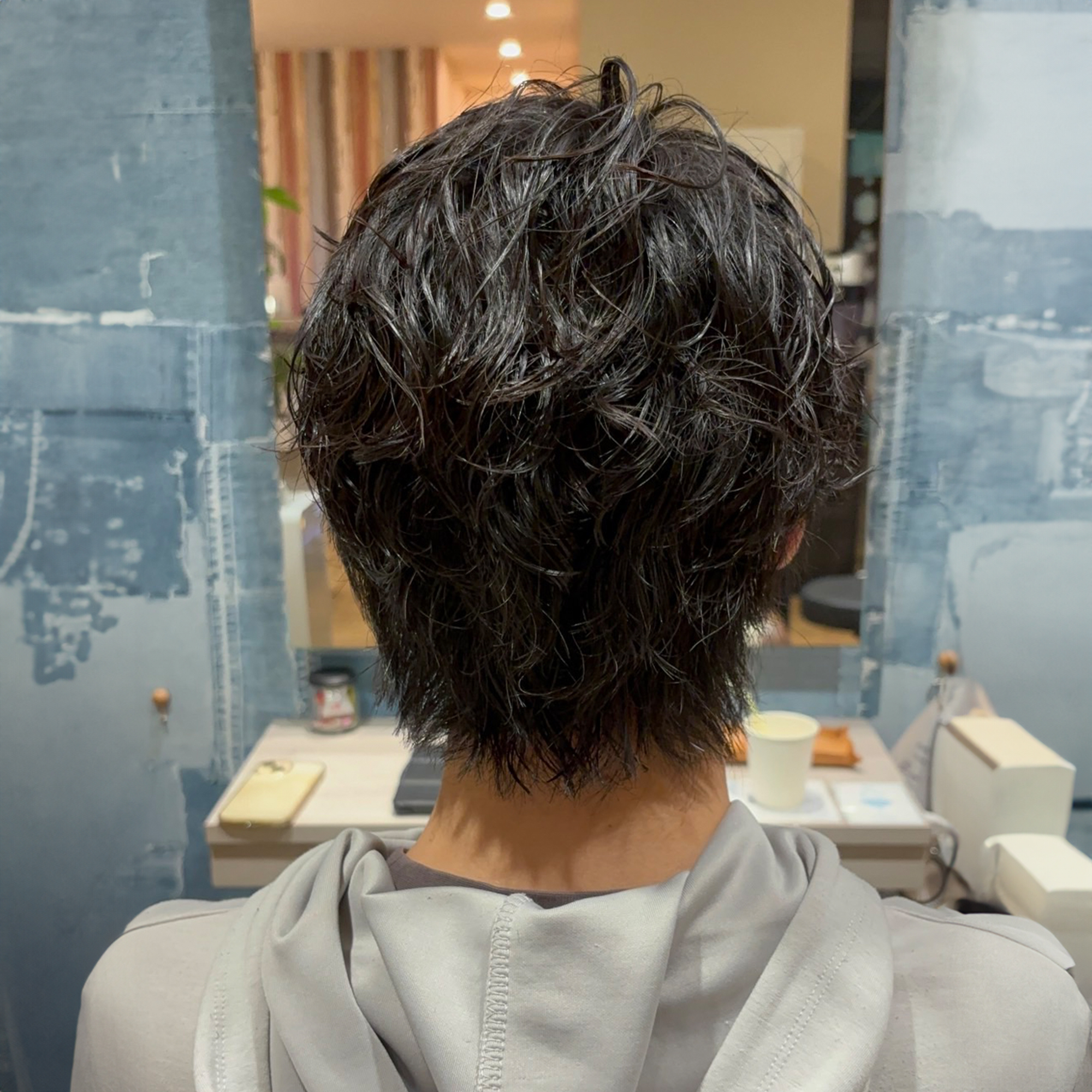 お洒落な無造作感が◎【 アップバングウルフ×ラフカール 】