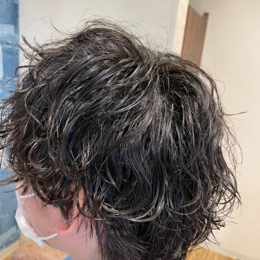 ワイルドかつ可愛いスタイル！【 マッシュウルフ × 波巻きmixパーマ 】