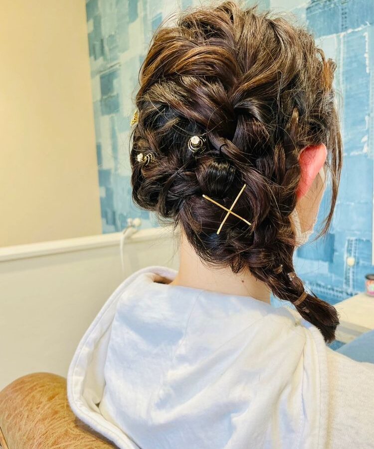 時短でお洒落できる！【 サイドヘアアレンジ 】